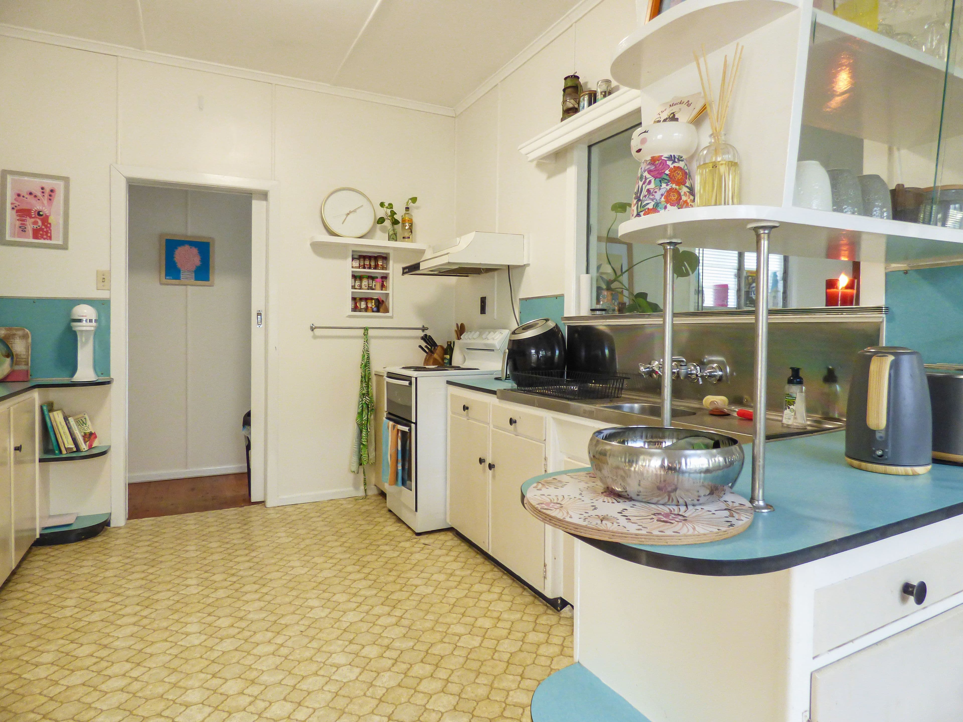 76 Northern Road, Roma QLD 4455, Roma - Thumbnail 3