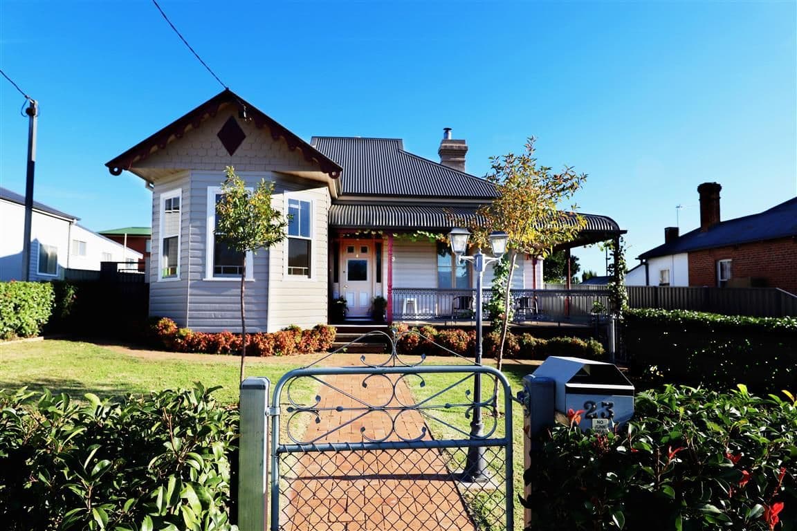23 Merivale Street, Tumut - Image 1