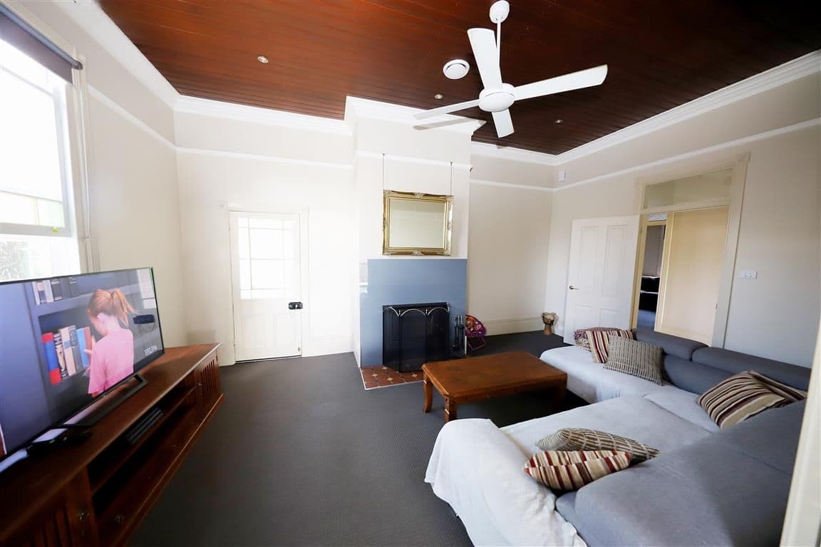 23 Merivale Street, Tumut - Thumbnail 8