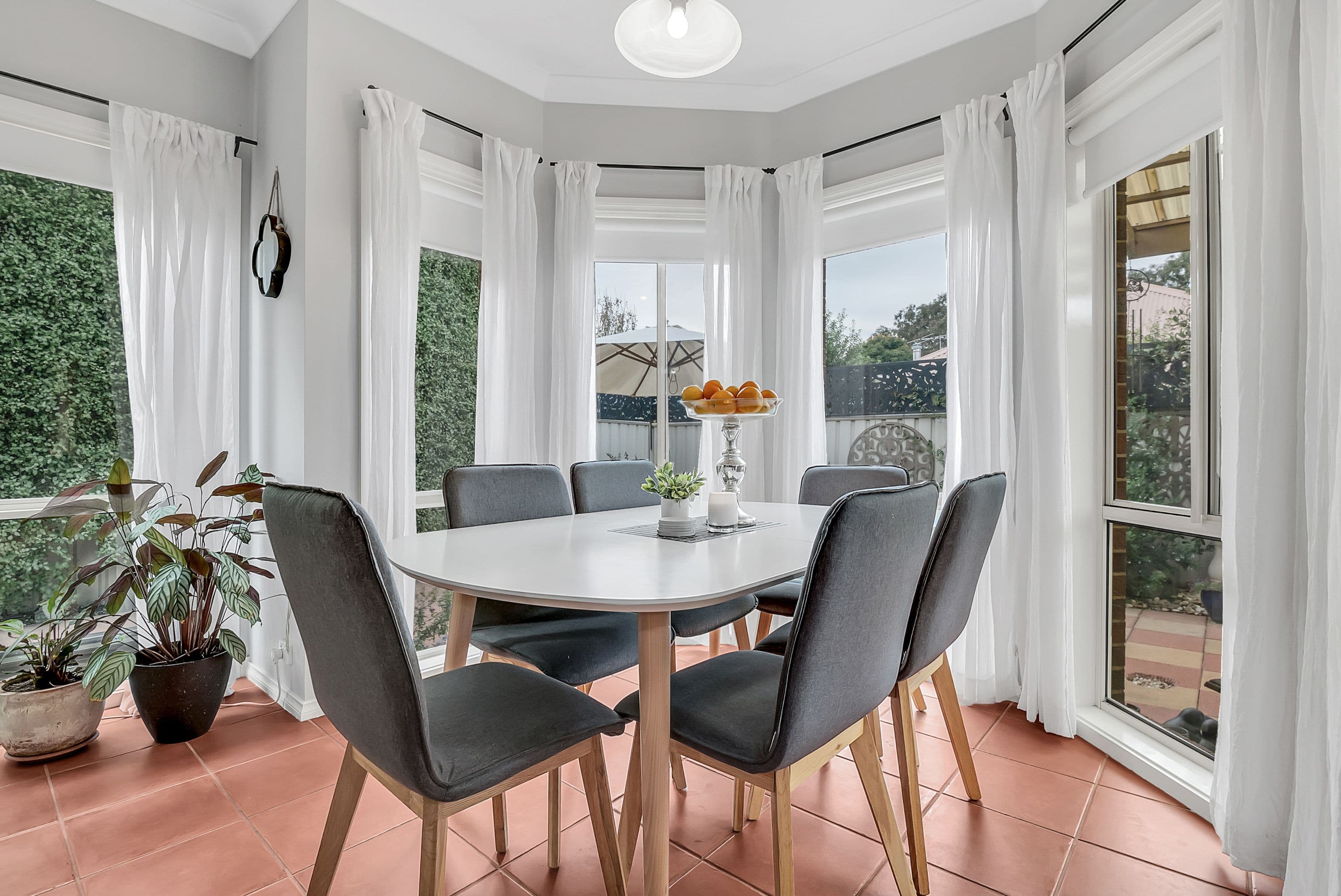 9 Woodlea Crescent, Craigieburn VIC 3064, Craigieburn - Thumbnail 6