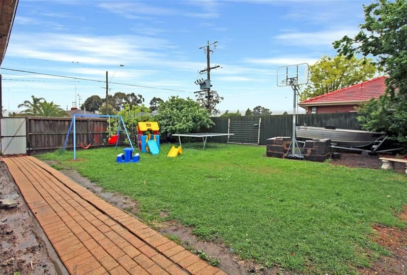 18 Maple Grove, BUNDOORA VIC 3083, Bundoora - Thumbnail 7