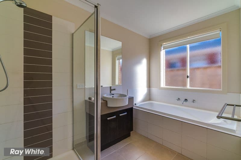 11 AKOONA Way, Wyndham Vale VIC 3024, Wyndham Vale - Thumbnail 5
