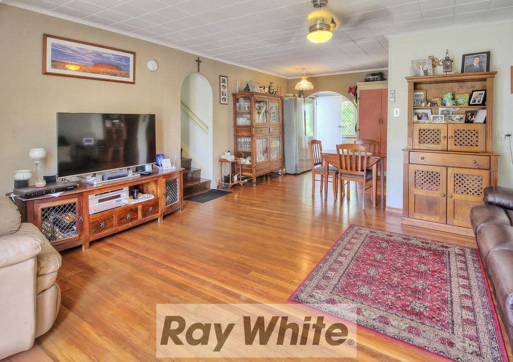 24 Shannon Street, Woodridge QLD 4114, Woodridge - Thumbnail 5