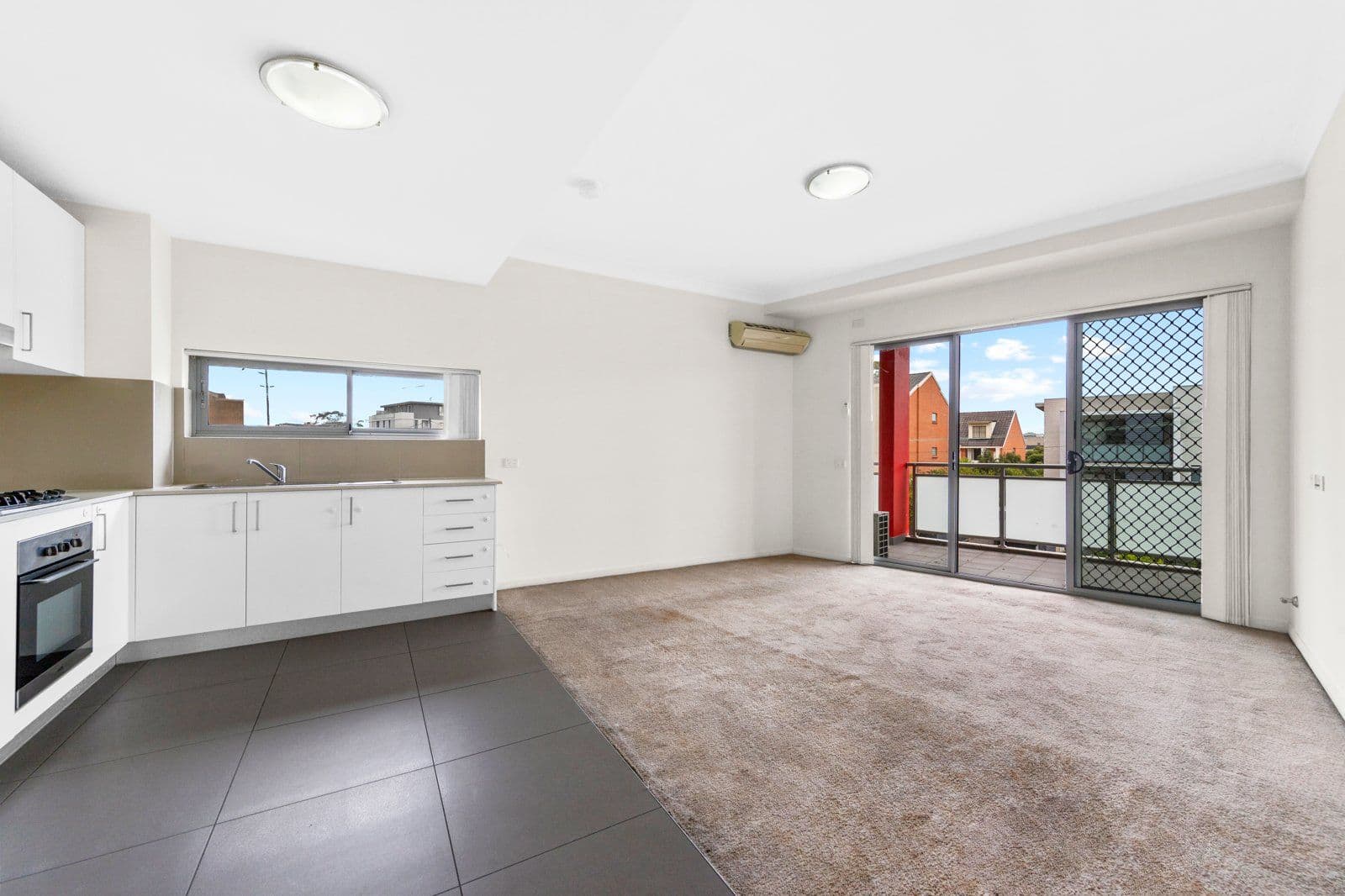 272-276 Railway Terrace, Guildford NSW 2161, Guildford - Thumbnail 2