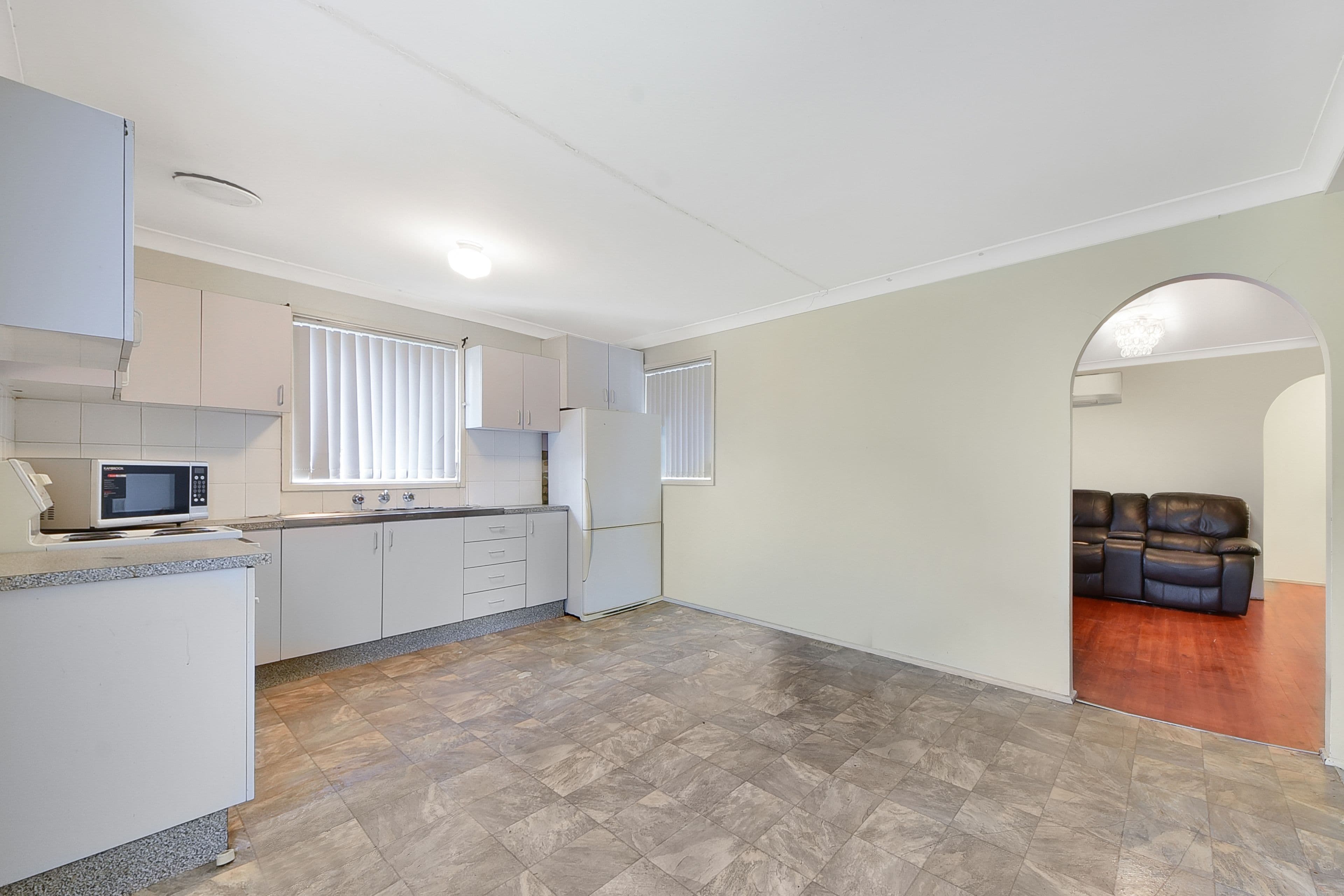 34 Nash Street, South Penrith - Thumbnail 2