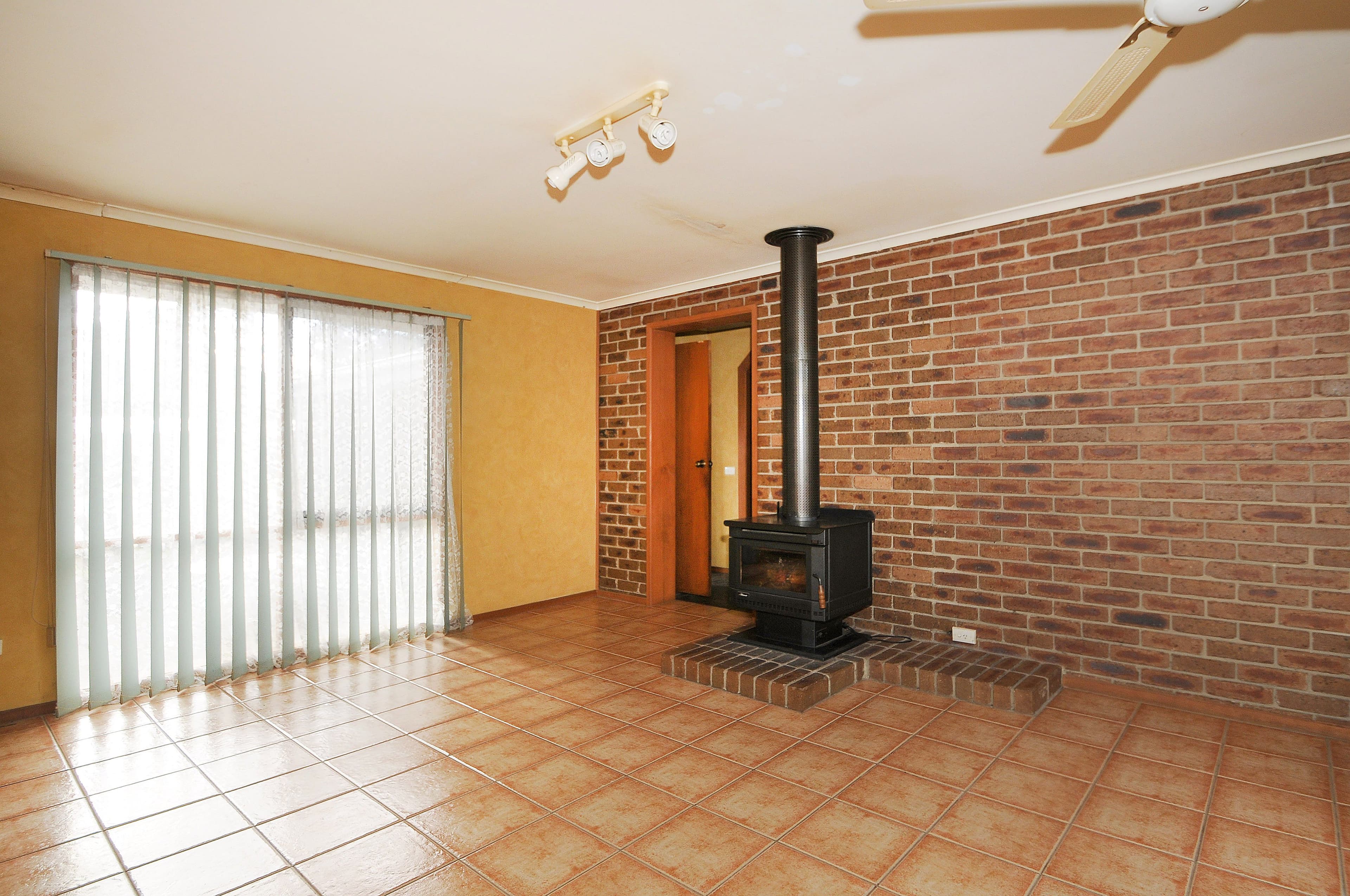 6 Boronia Court, Carrum Downs VIC 3201, Carrum Downs - Thumbnail 4
