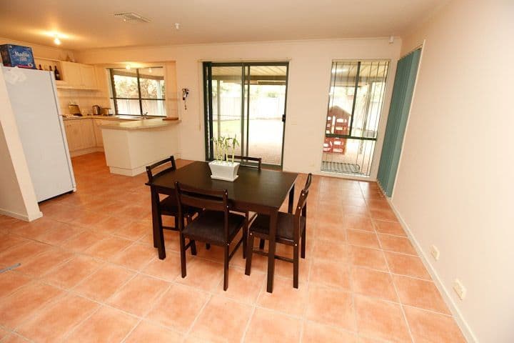 3  Fawkner Court, MILDURA VIC 3500, Mildura - Thumbnail 3