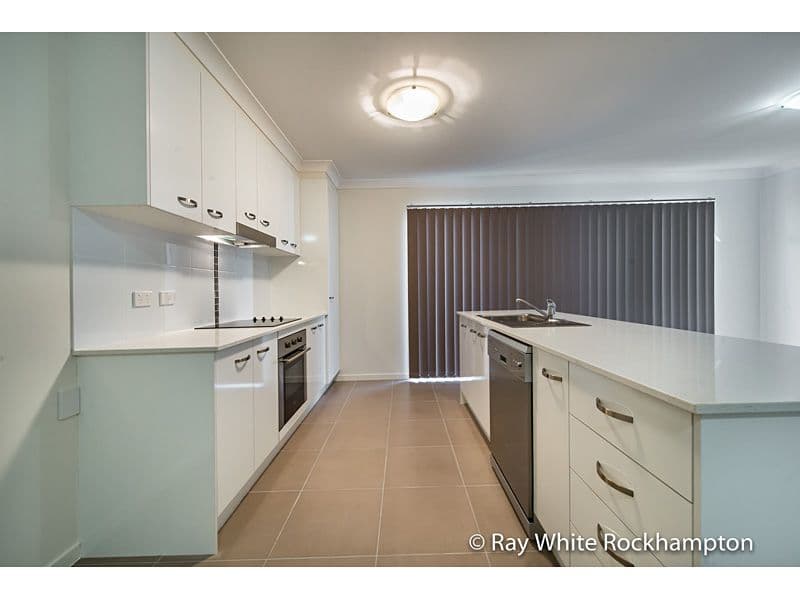 19 Church Street, Allenstown QLD 4700, Allenstown - Thumbnail 3
