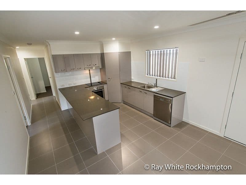 19 Church Street, Allenstown QLD 4700, Allenstown - Thumbnail 5