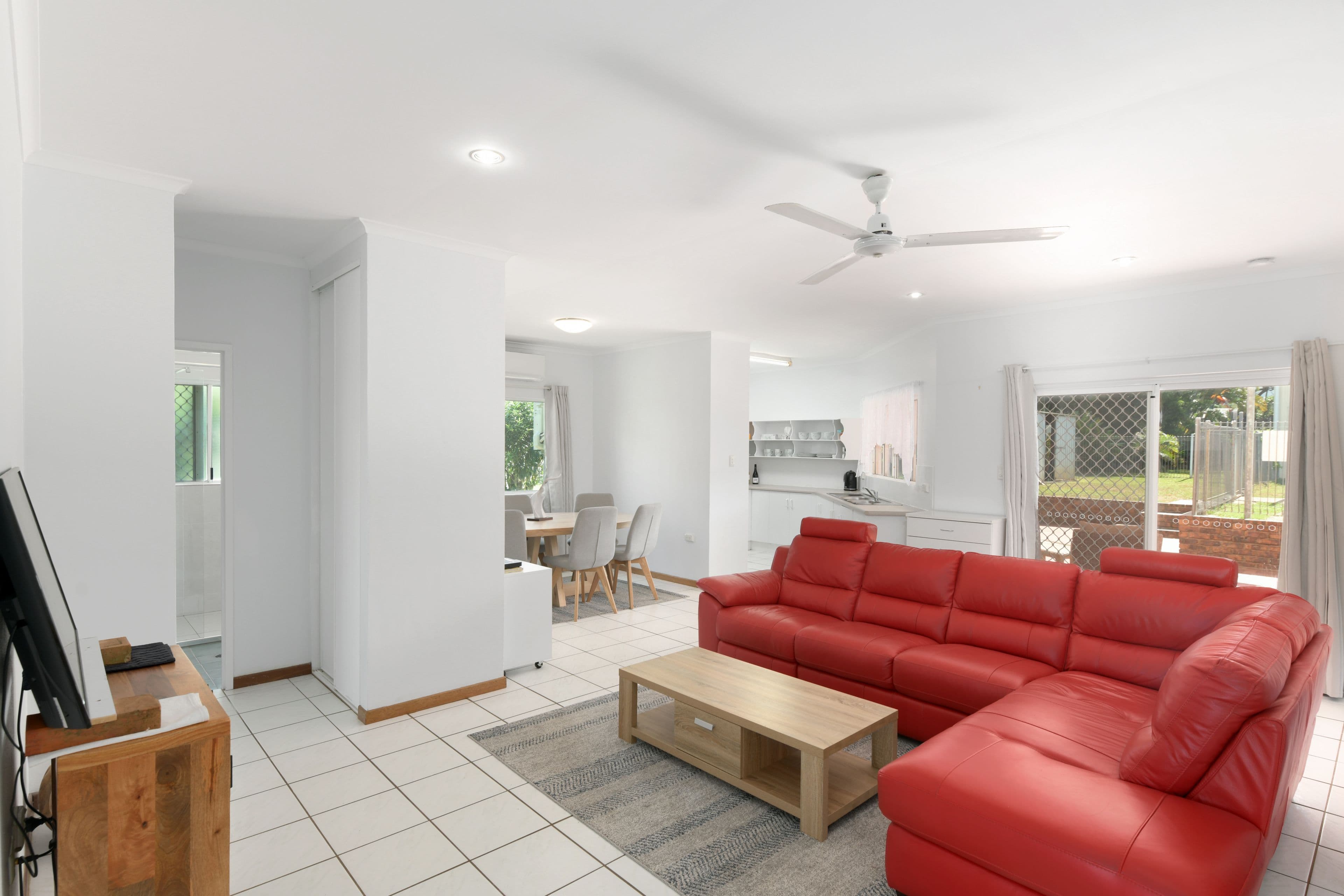 62 Bathurst Drive, Bentley Park QLD 4869, Bentley Park - Thumbnail 4