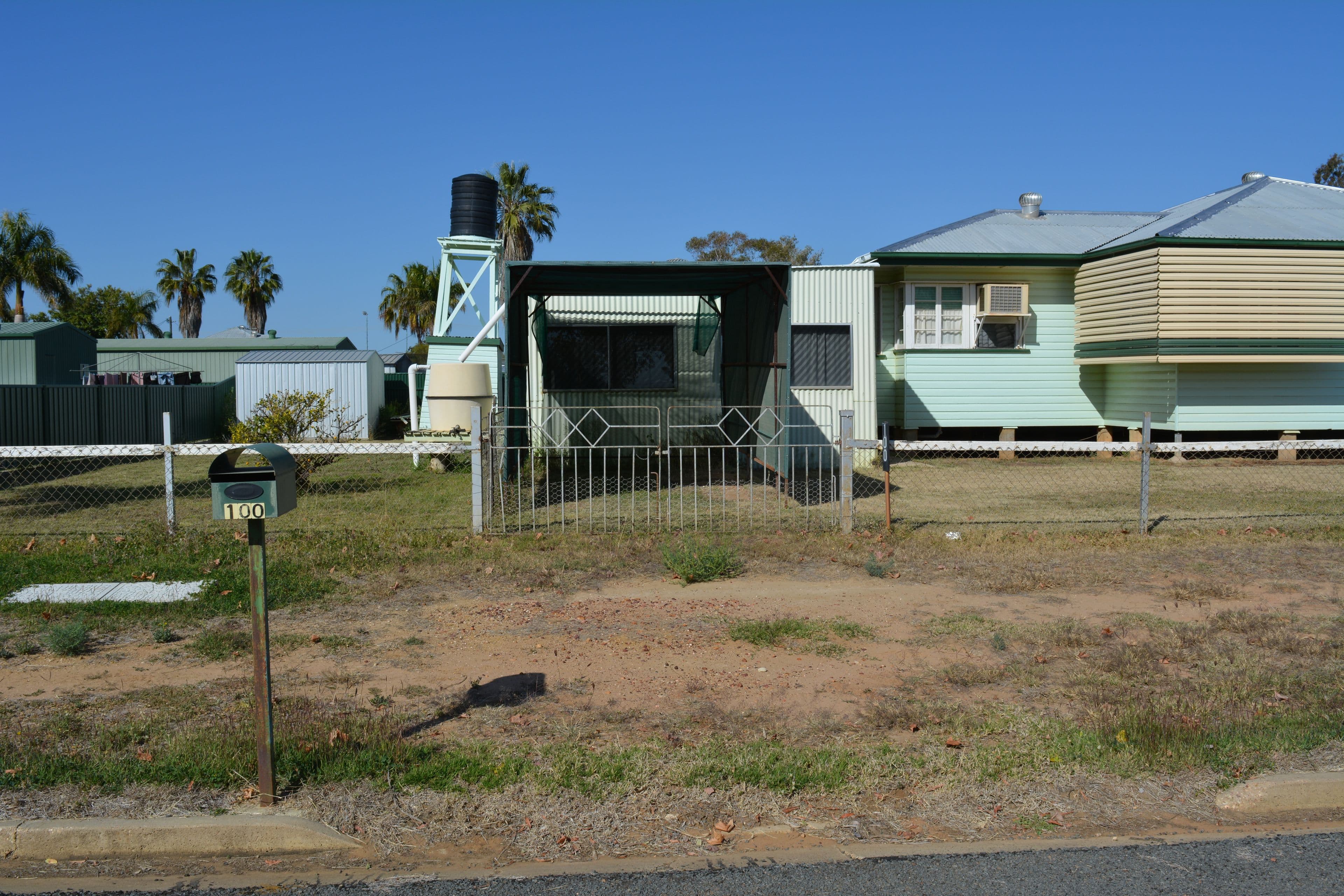 100 Thistle Street, Blackall QLD 4472, Blackall - Thumbnail 2