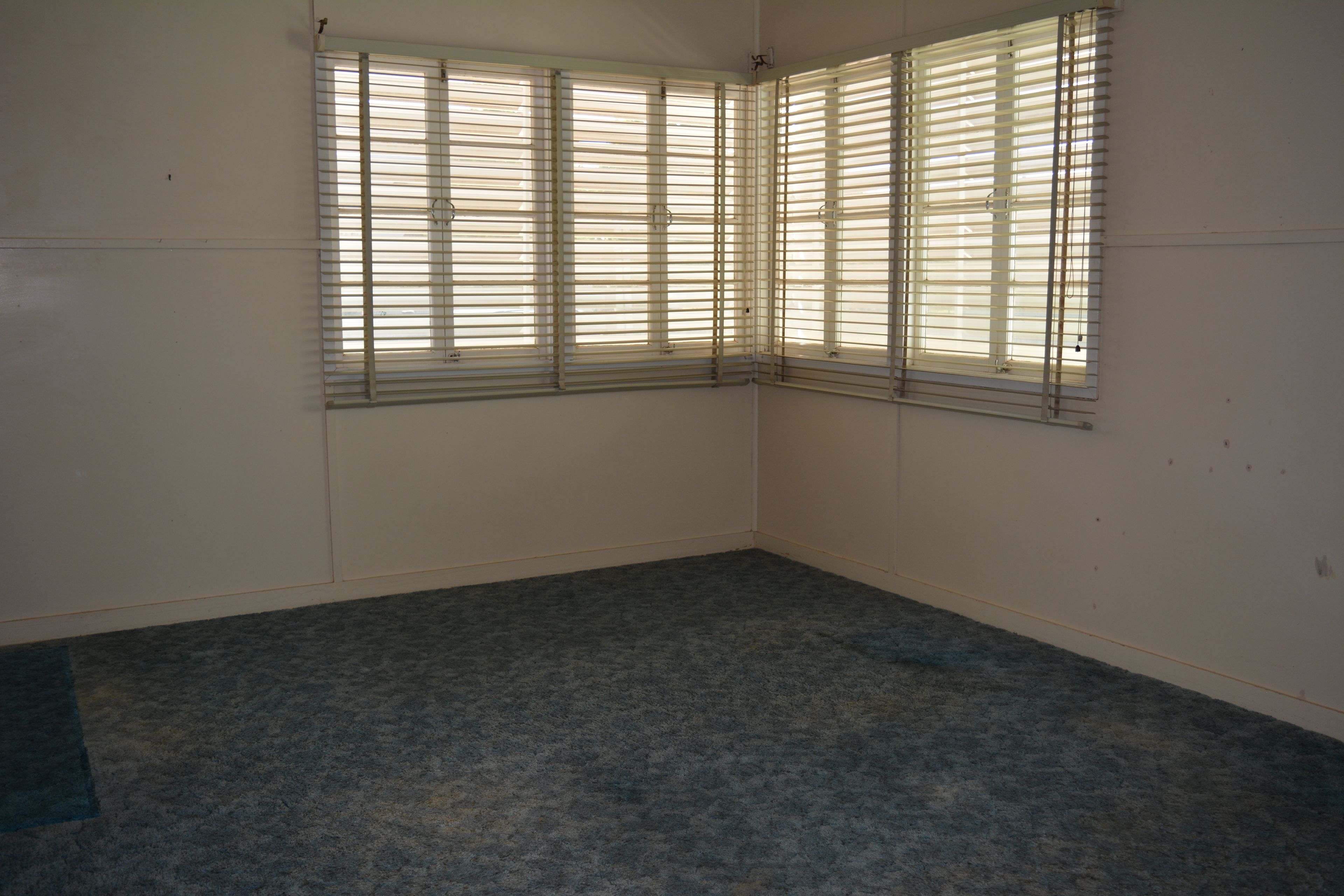 100 Thistle Street, Blackall QLD 4472, Blackall - Thumbnail 8