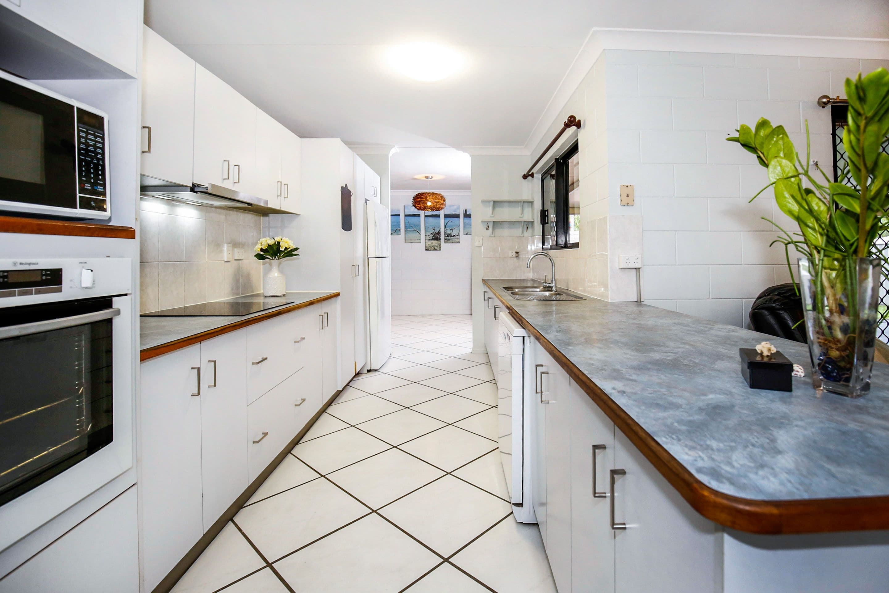 39 Barnett Street, Mount Louisa QLD 4814, Mount Louisa - Thumbnail 4