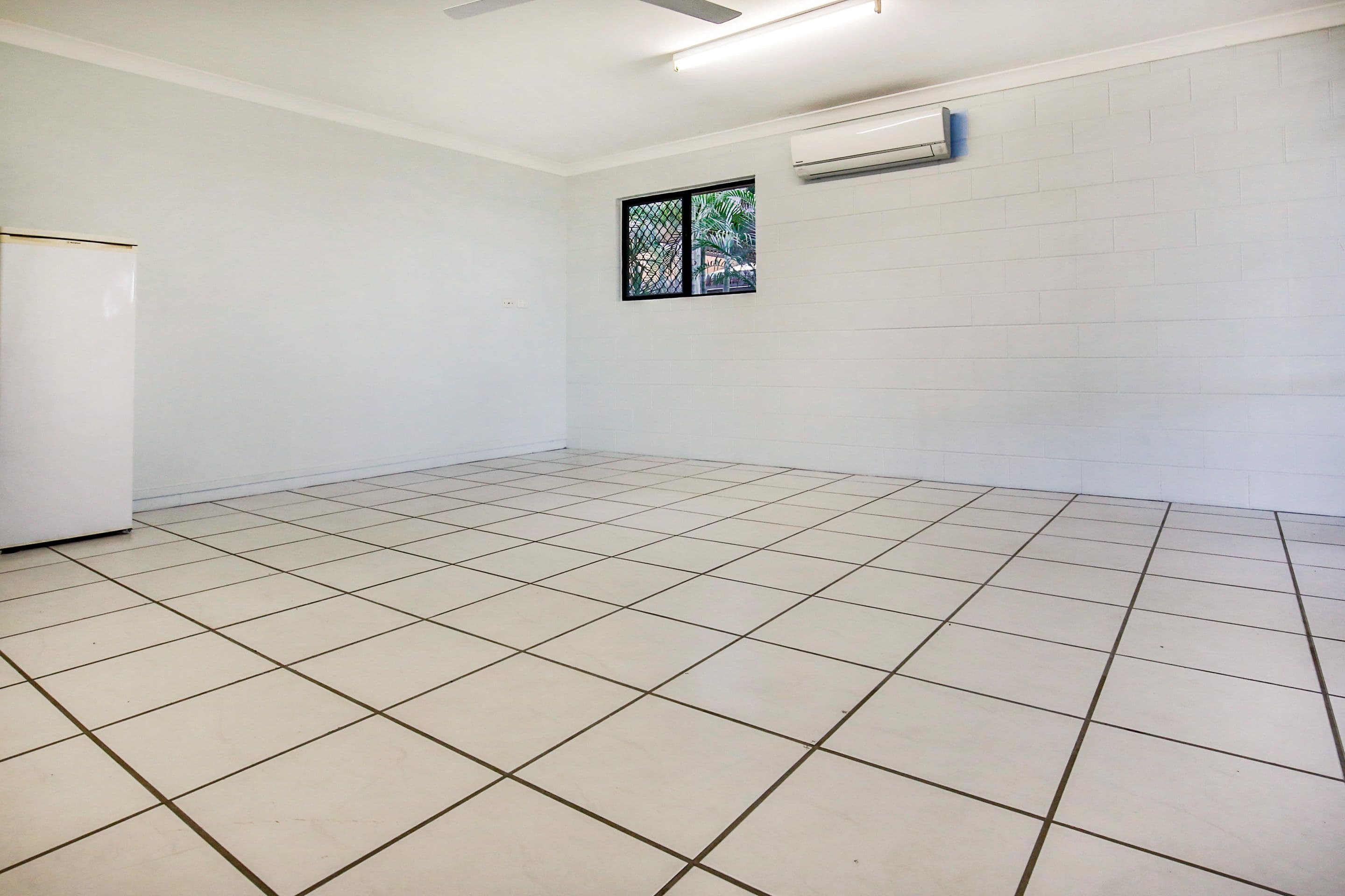 39 Barnett Street, Mount Louisa QLD 4814, Mount Louisa - Thumbnail 7