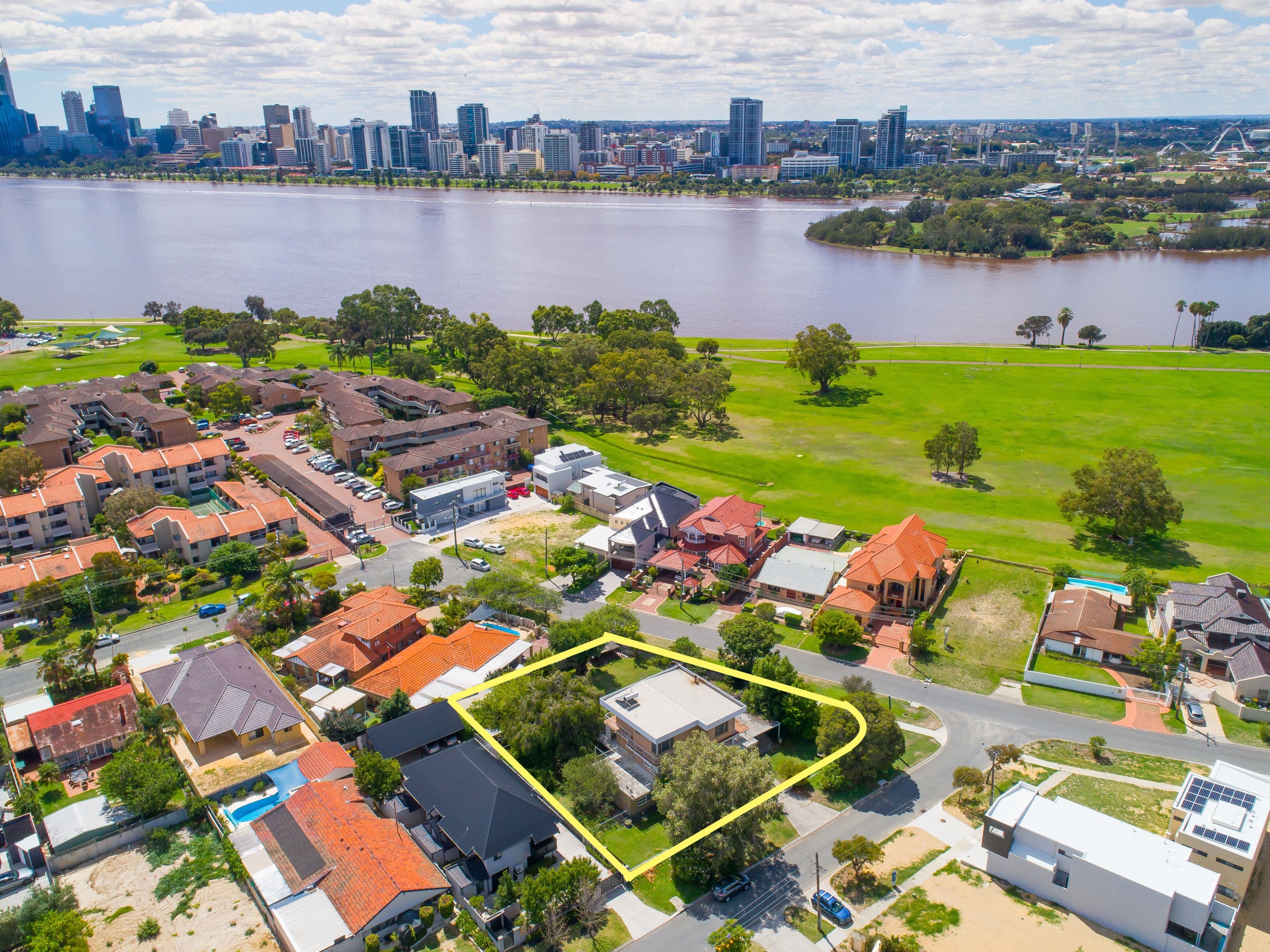 8 Brookside Avenue, South Perth WA 6151, South Perth - Thumbnail 8
