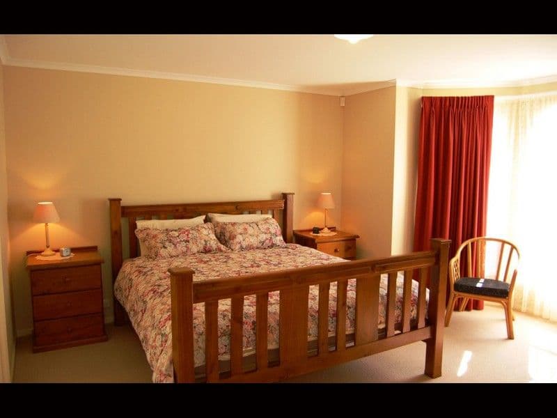 4 Pineview Court, WALKLEY HEIGHTS SA 5098, Walkley Heights - Thumbnail 6