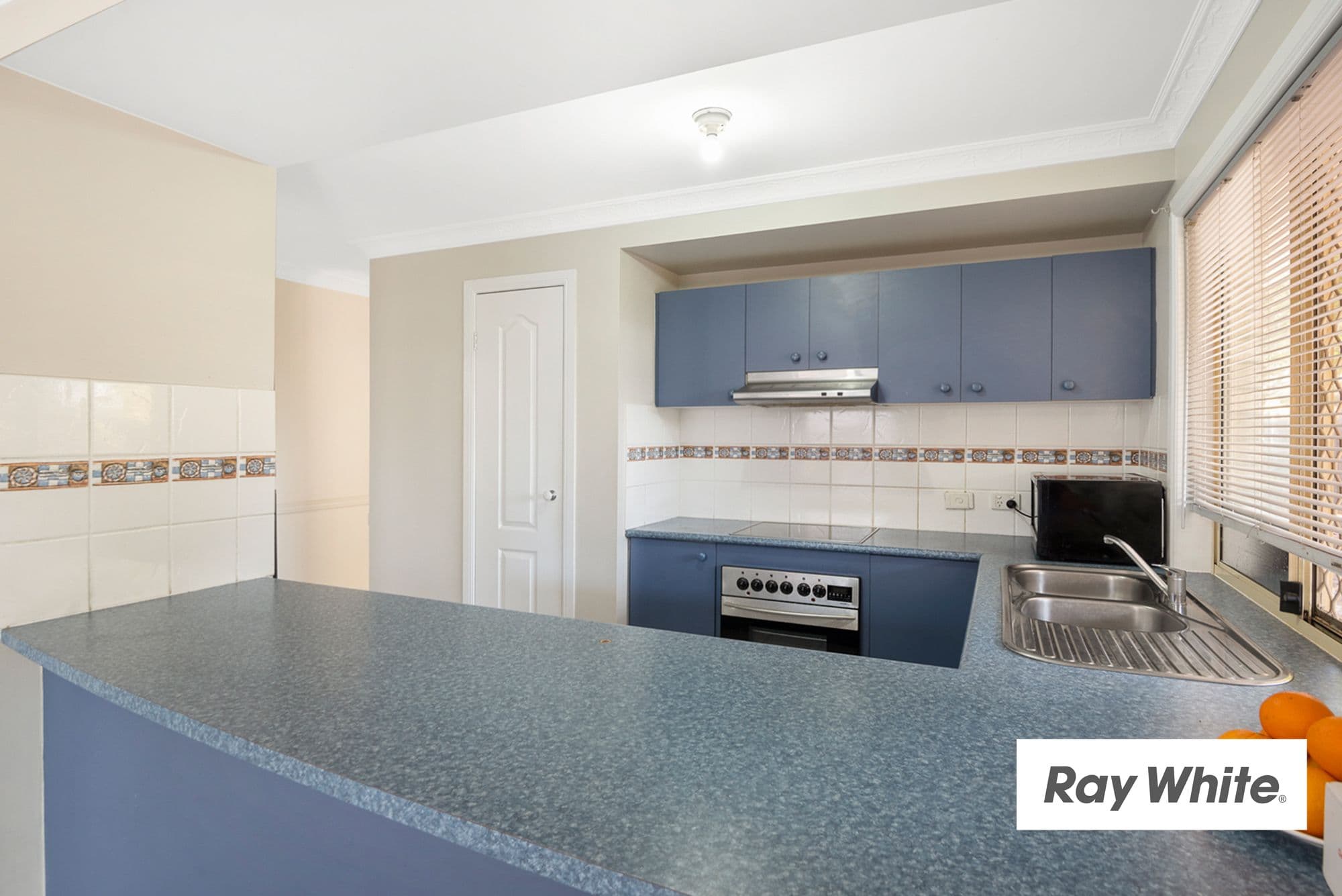 3 Mannix Place, Forest Lake QLD 4078, Forest Lake - Thumbnail 4