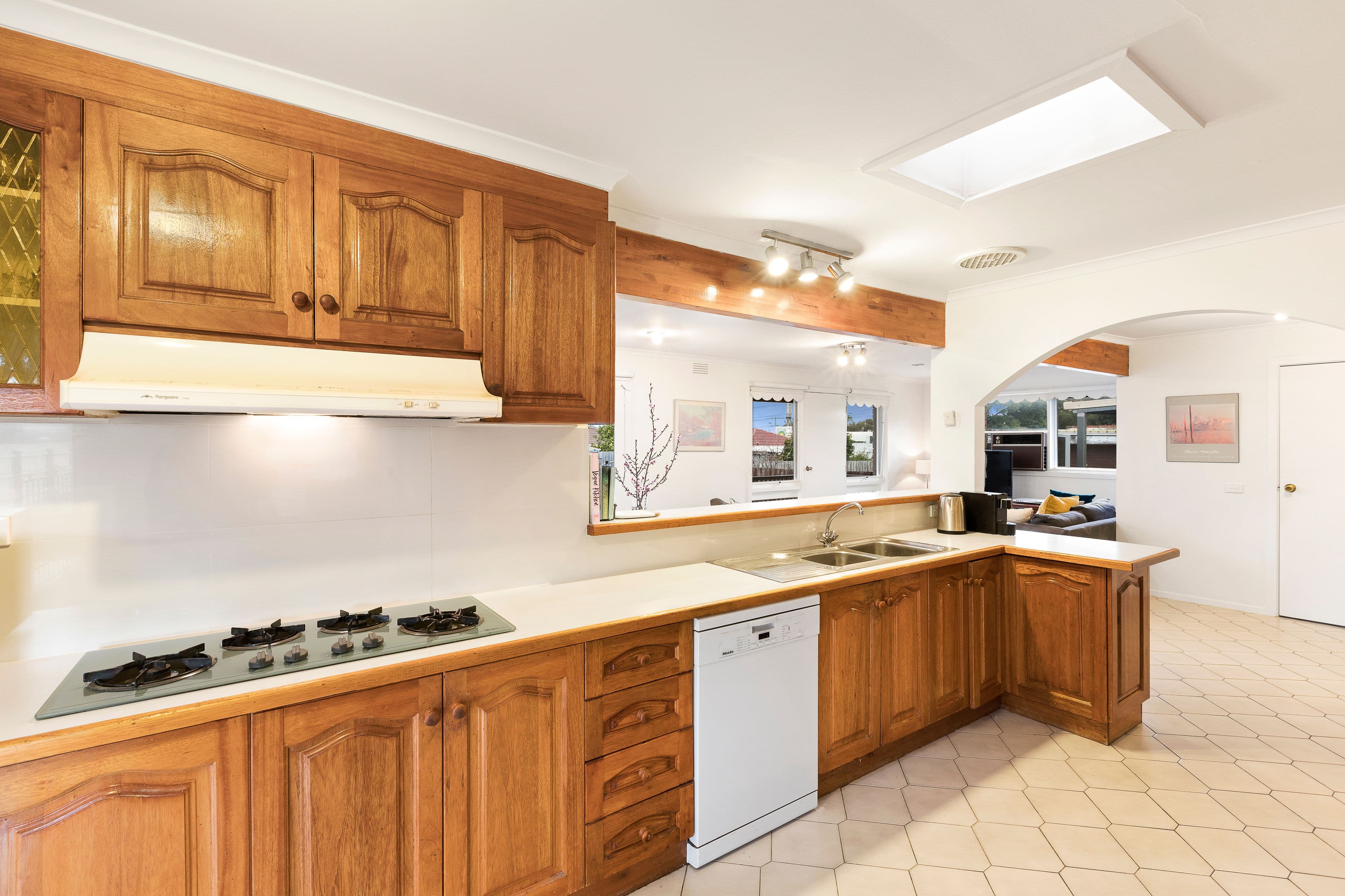 37 Orloff Close, Clayton South VIC 3169, Clayton South - Thumbnail 3