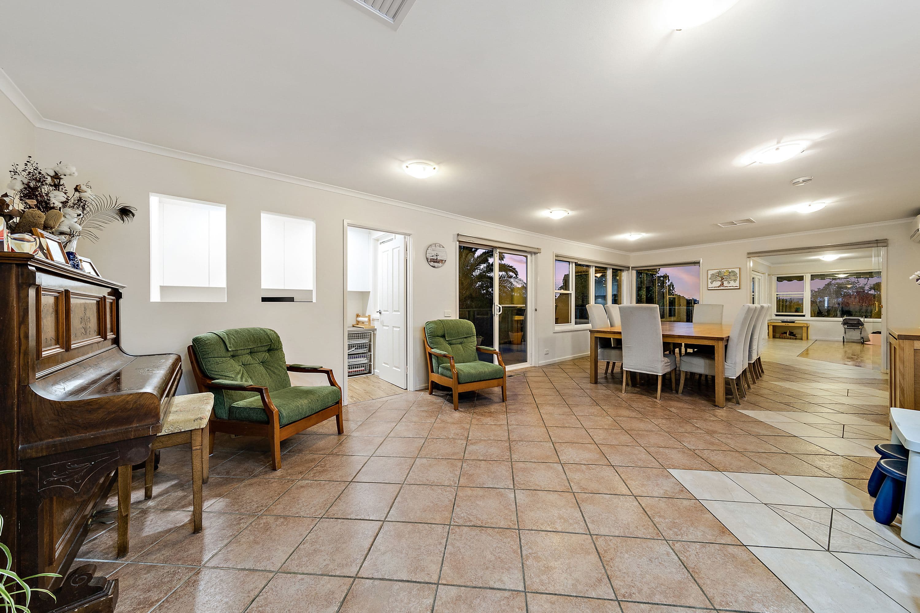 45 Springvale Drive, Weetangera ACT 2614, Weetangera - Thumbnail 7