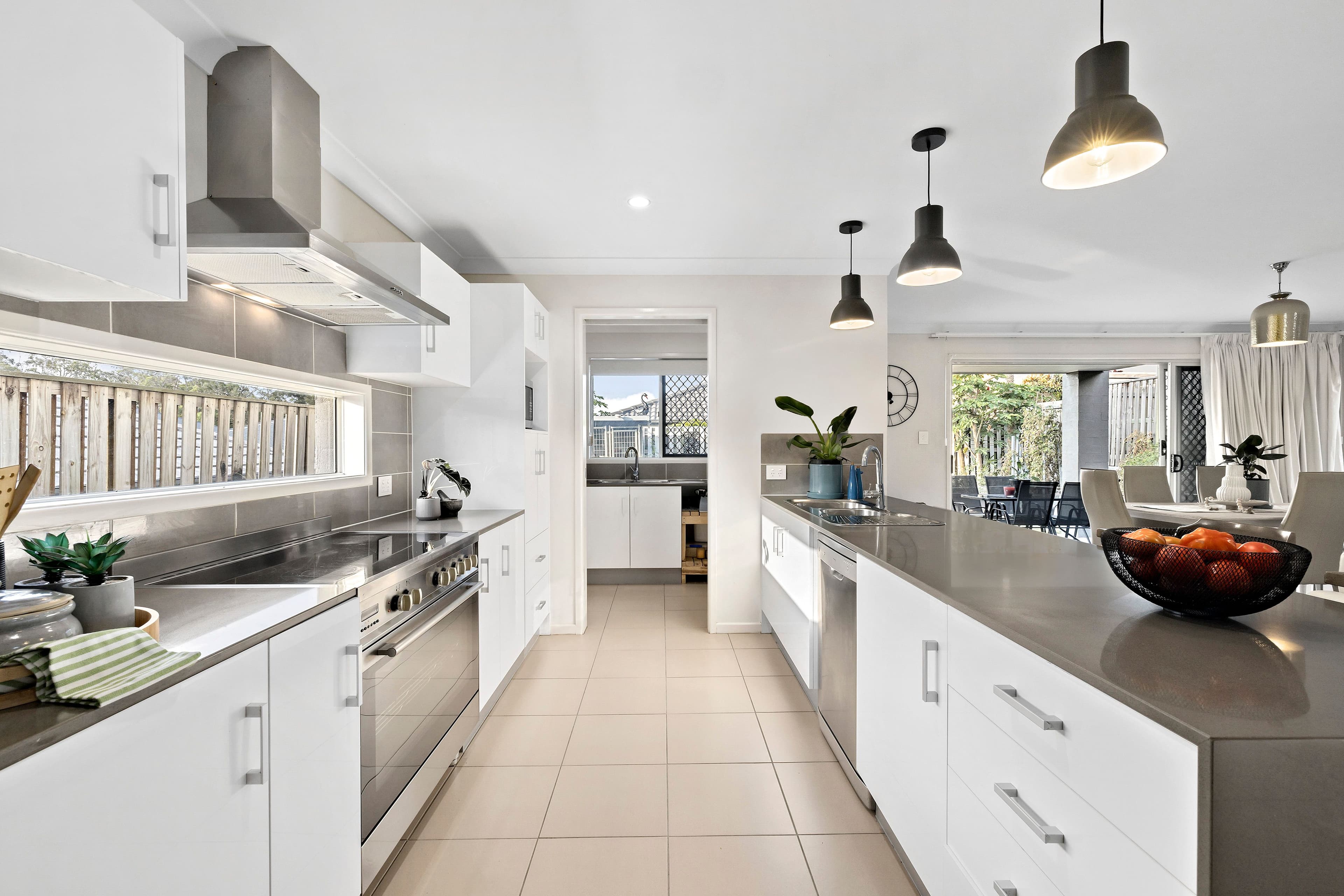 6 Longstaff Crescent, Pimpama QLD 4209, Pimpama - Thumbnail 4