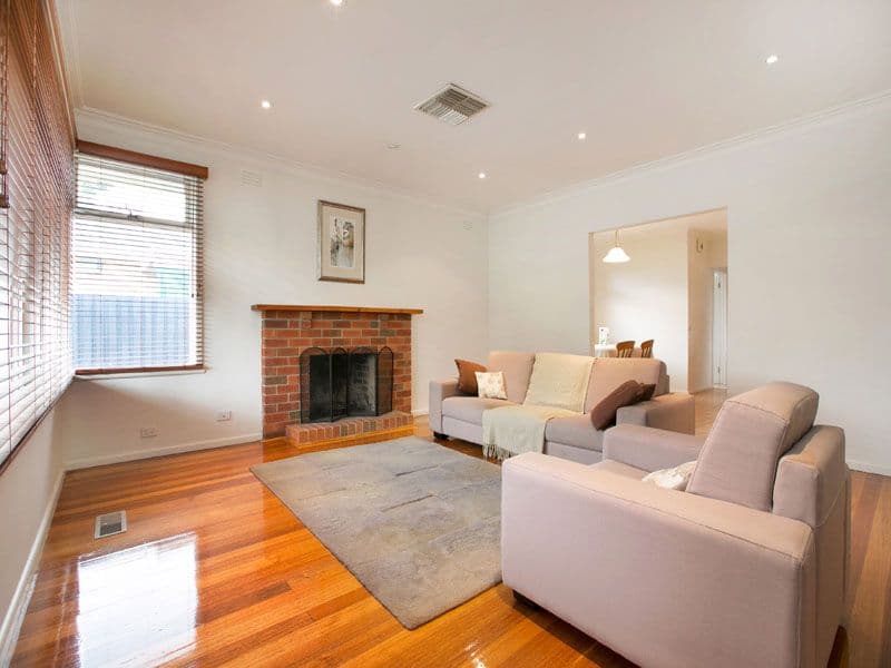 4 St Marks Close, DINGLEY VILLAGE VIC 3172, Dingley Village - Thumbnail 3