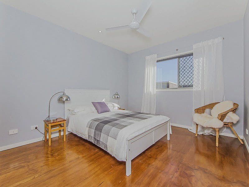 9 Emily Way, Varsity Lakes QLD 4227, Varsity Lakes - Thumbnail 7