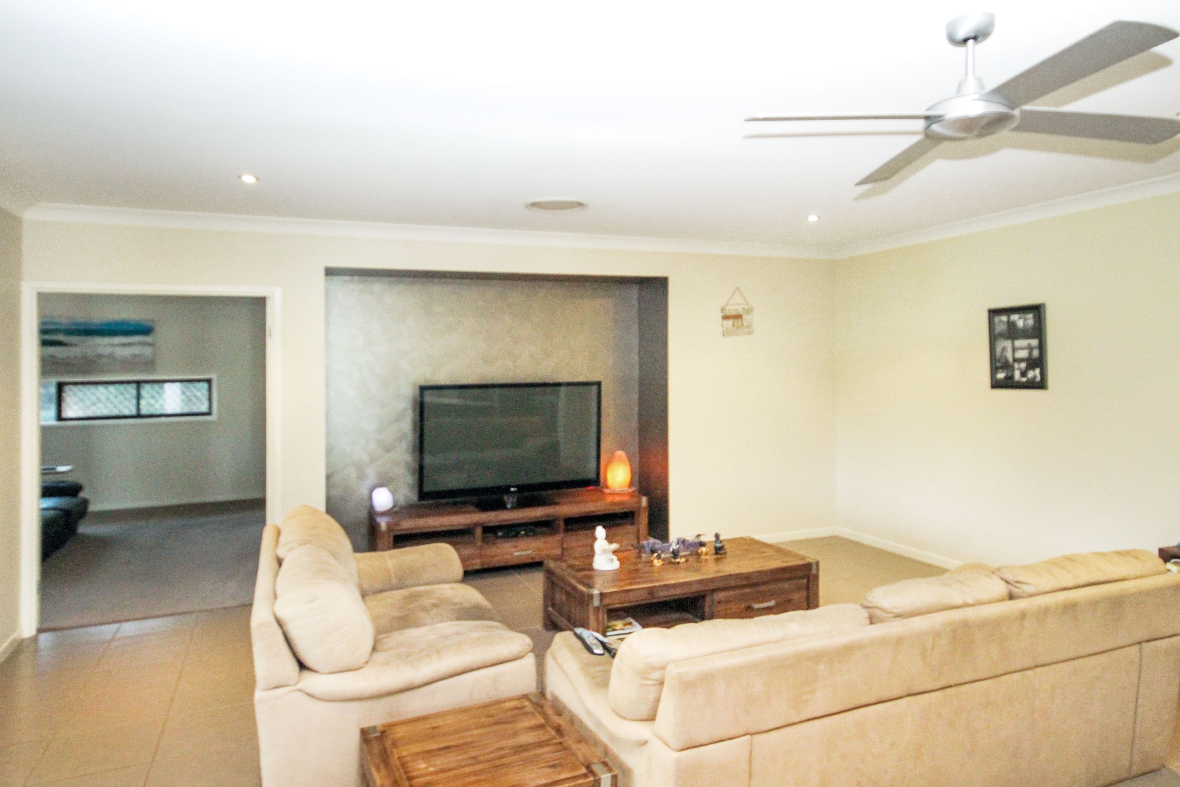 1 Teneale Place, Glass House Mountains QLD 4518, Glass House Mountains - Thumbnail 4
