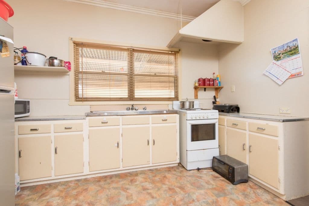 1 Alexander Street, Robinvale VIC 3549, Robinvale - Thumbnail 6