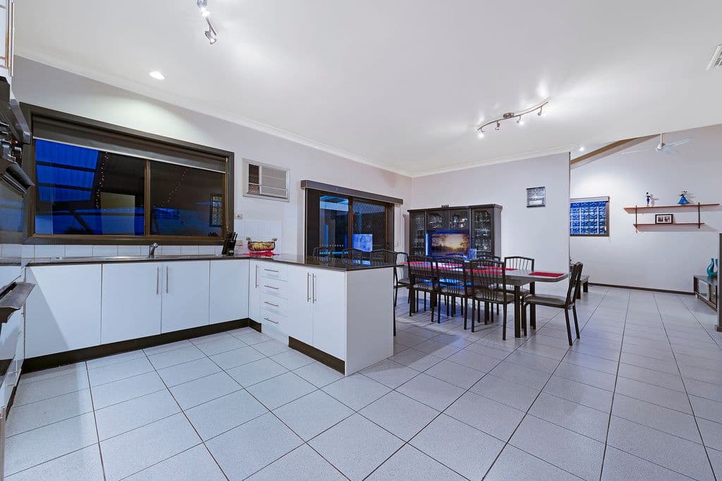 6 Chelsea Court, Thomastown VIC 3074, Thomastown - Thumbnail 8