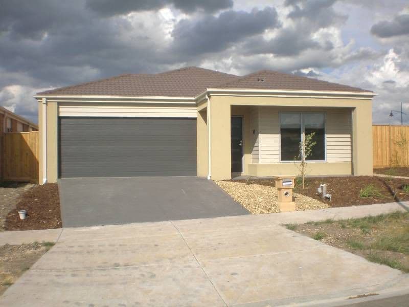2 Ducal Parkway, MERNDA VIC 3754, Mernda - Image 1