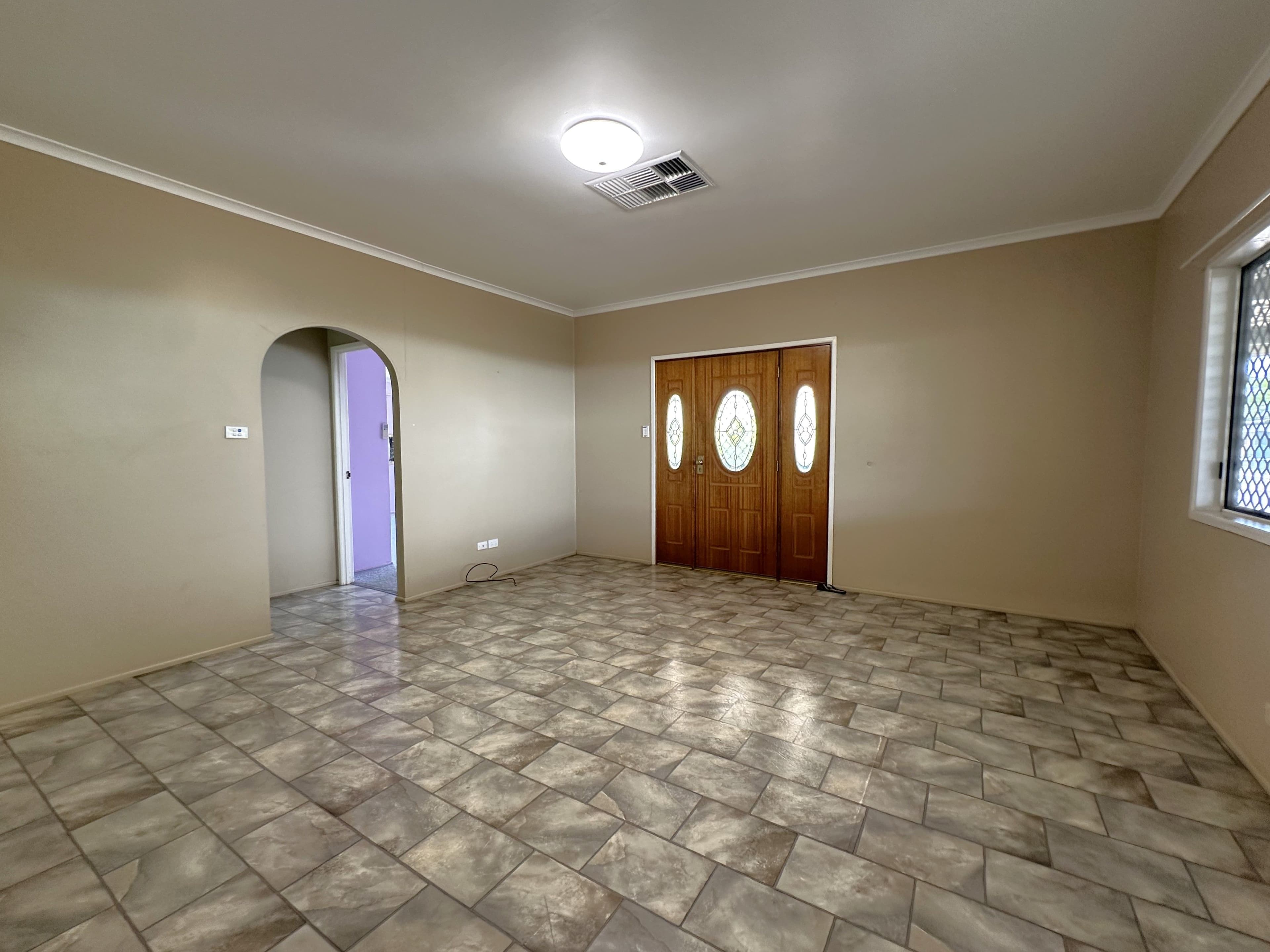 149 Emu Street, Longreach QLD 4730, Longreach - Thumbnail 5