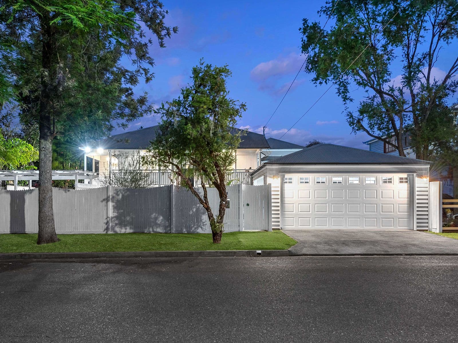 39 Strong Avenue, Graceville QLD 4075, Graceville - Image 1