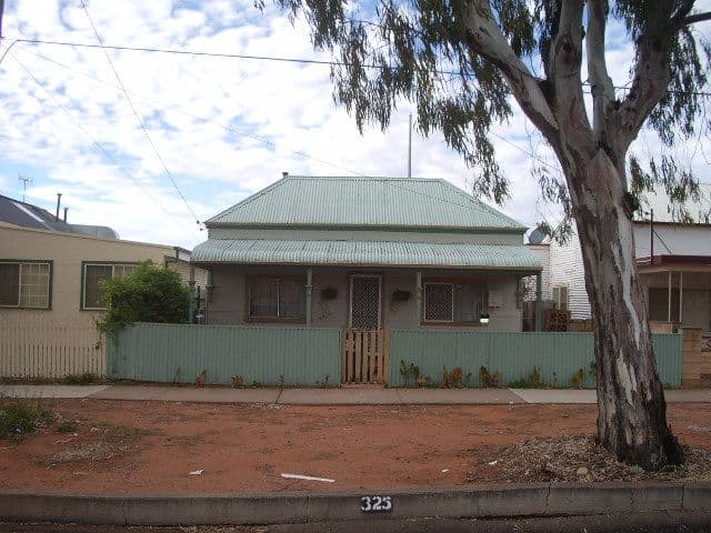 325 Wolfram Street, BROKEN HILL NSW 2880, Broken Hill - Image 1