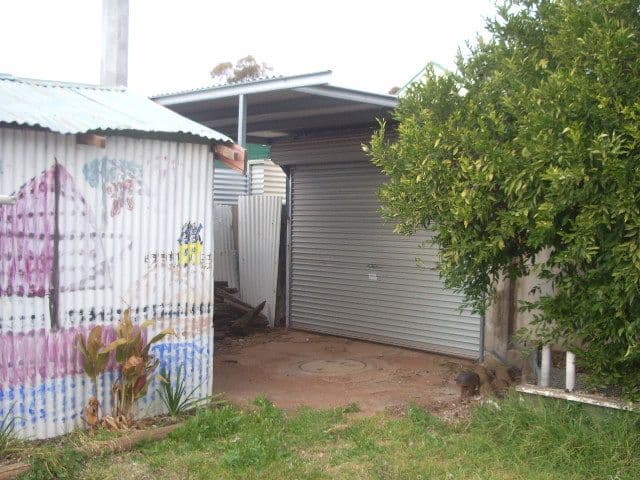 325 Wolfram Street, BROKEN HILL NSW 2880, Broken Hill - Thumbnail 2