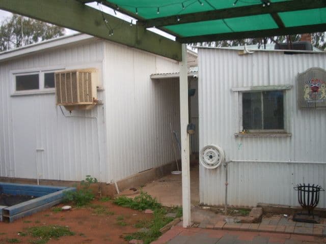 325 Wolfram Street, BROKEN HILL NSW 2880, Broken Hill - Thumbnail 3