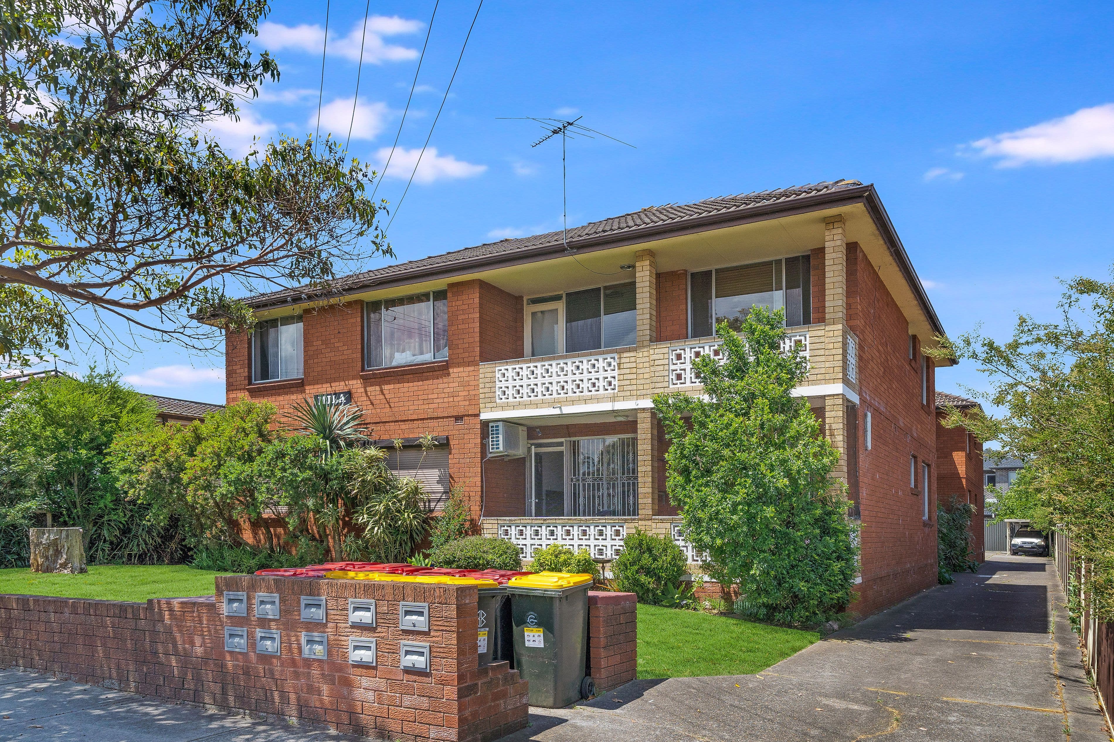 192 Victoria Road, Punchbowl NSW 2196, Punchbowl - Thumbnail 3