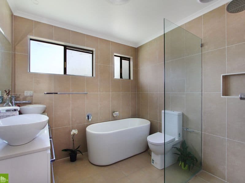 10 Thrower Avenue, MOUNT WARRIGAL NSW 2528, Mount Warrigal - Thumbnail 7