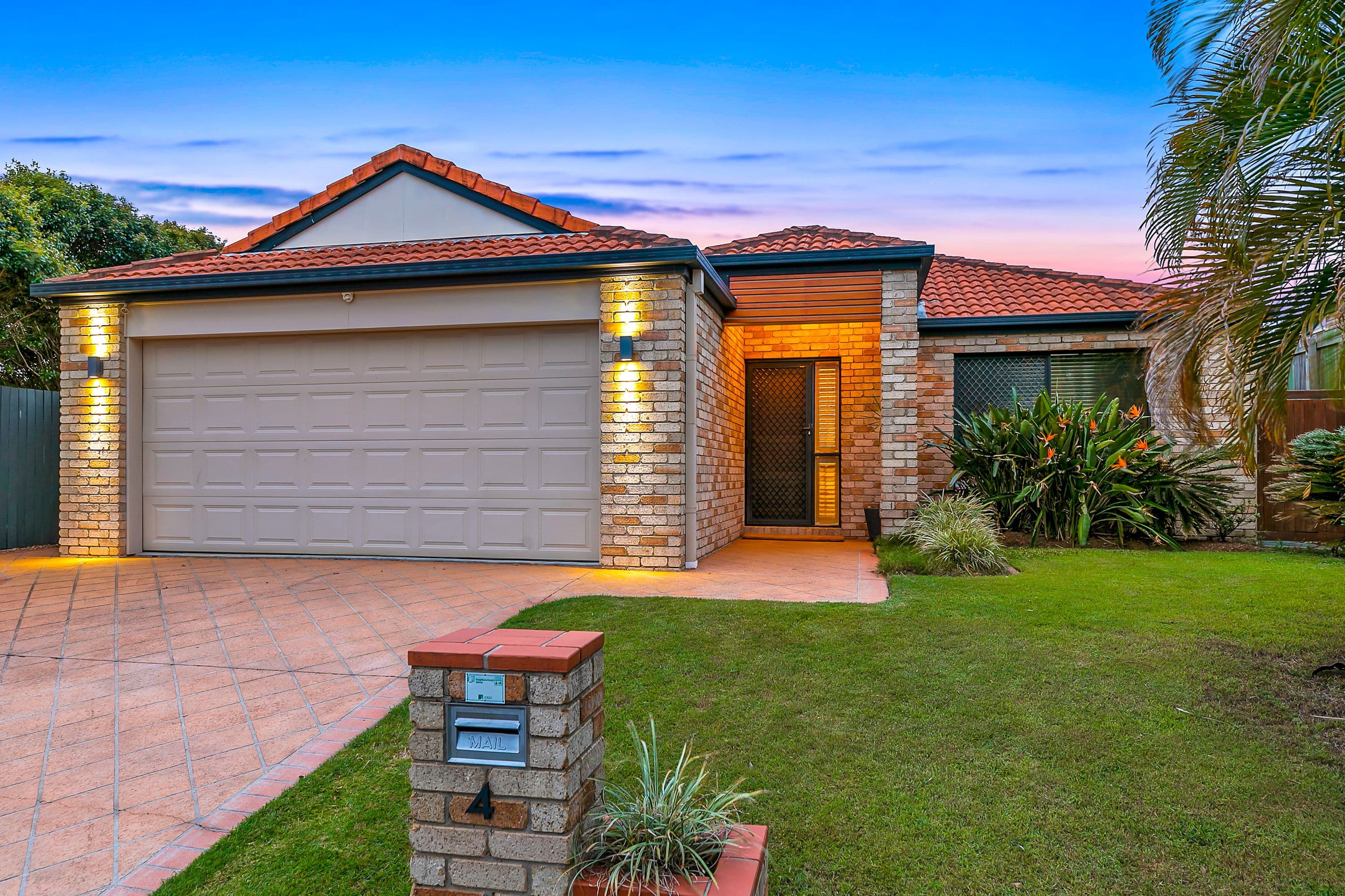 4 Manor Crescent, Wakerley QLD 4154, Wakerley - Image 1