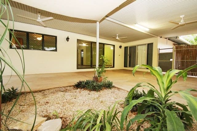 17 Clarke Crescent, KATHERINE NT 0850, Katherine - Thumbnail 3