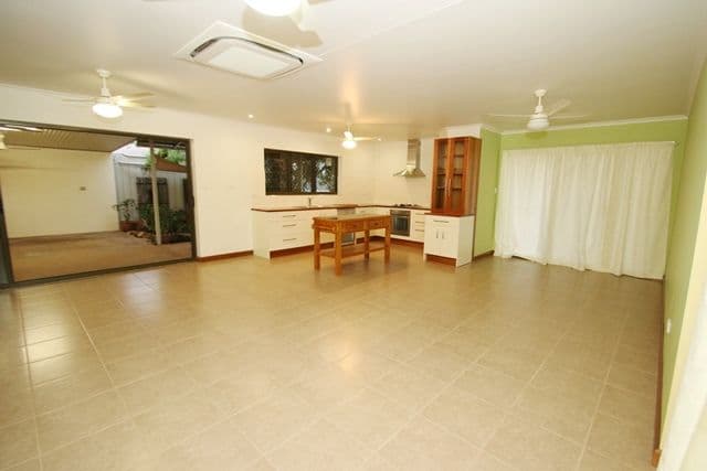 17 Clarke Crescent, KATHERINE NT 0850, Katherine - Thumbnail 5
