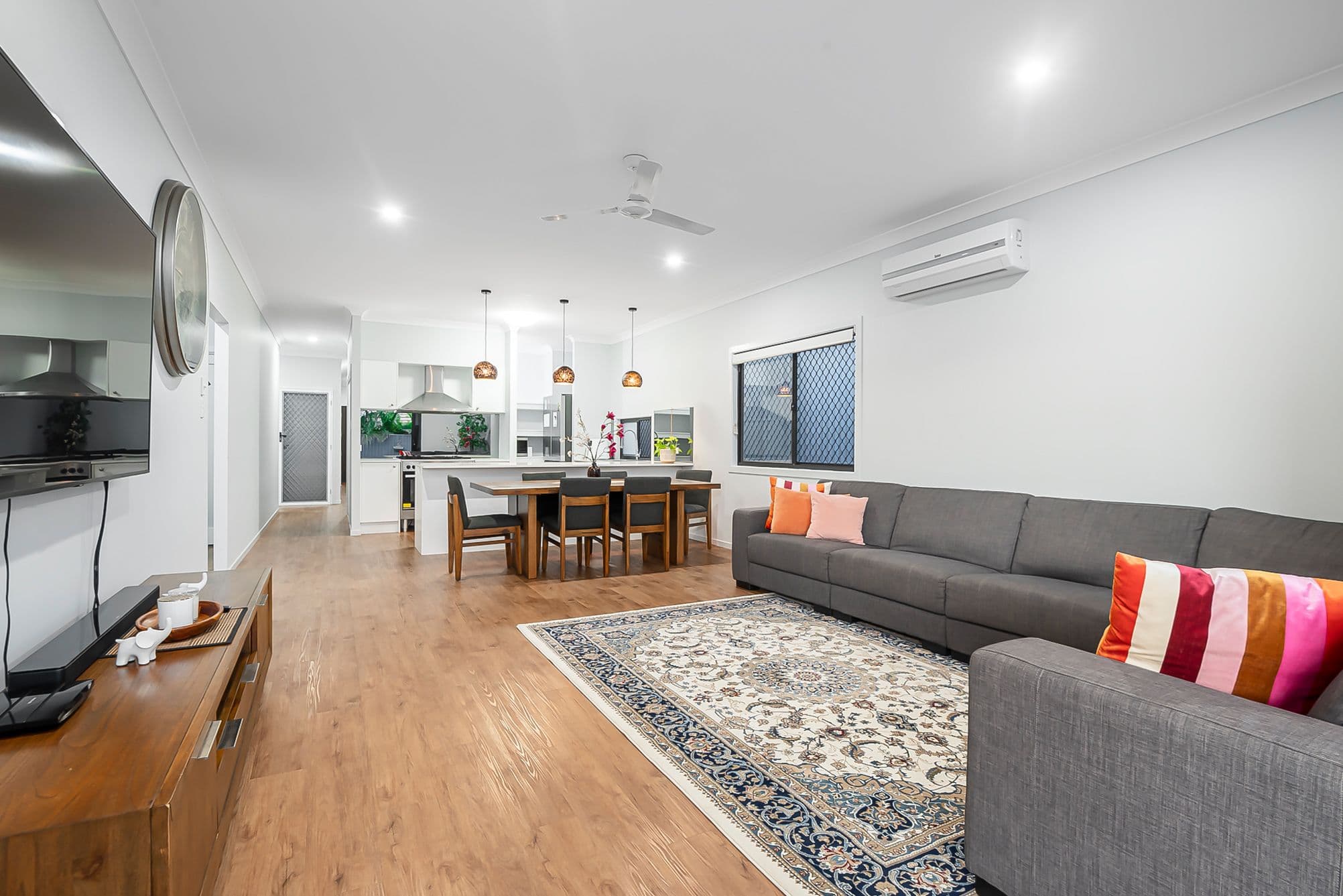 60 Pinnacle Circuit, Heathwood QLD 4110, Heathwood - Thumbnail 2