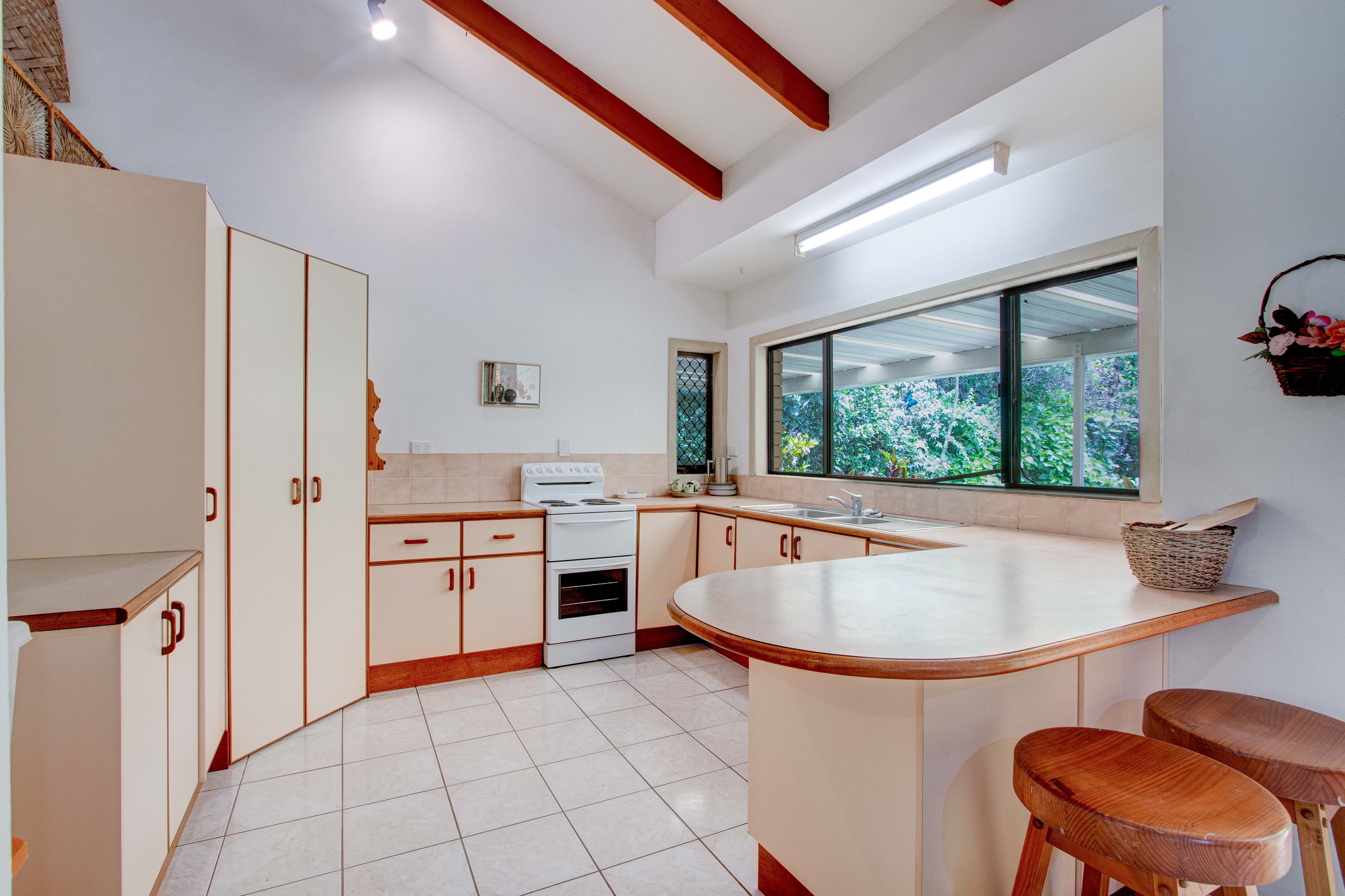 7 Mor-Gan-O Street, Bingil Bay QLD 4852, Bingil Bay - Thumbnail 3