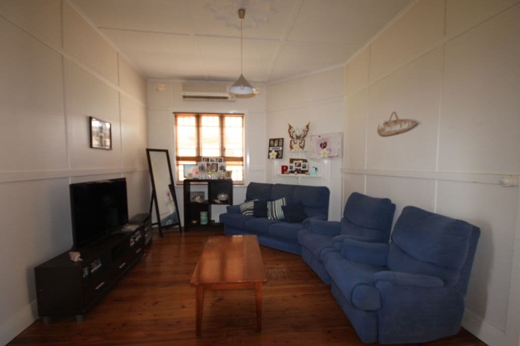 36 Gipps Street, TAMWORTH NSW 2340, West Tamworth - Thumbnail 4
