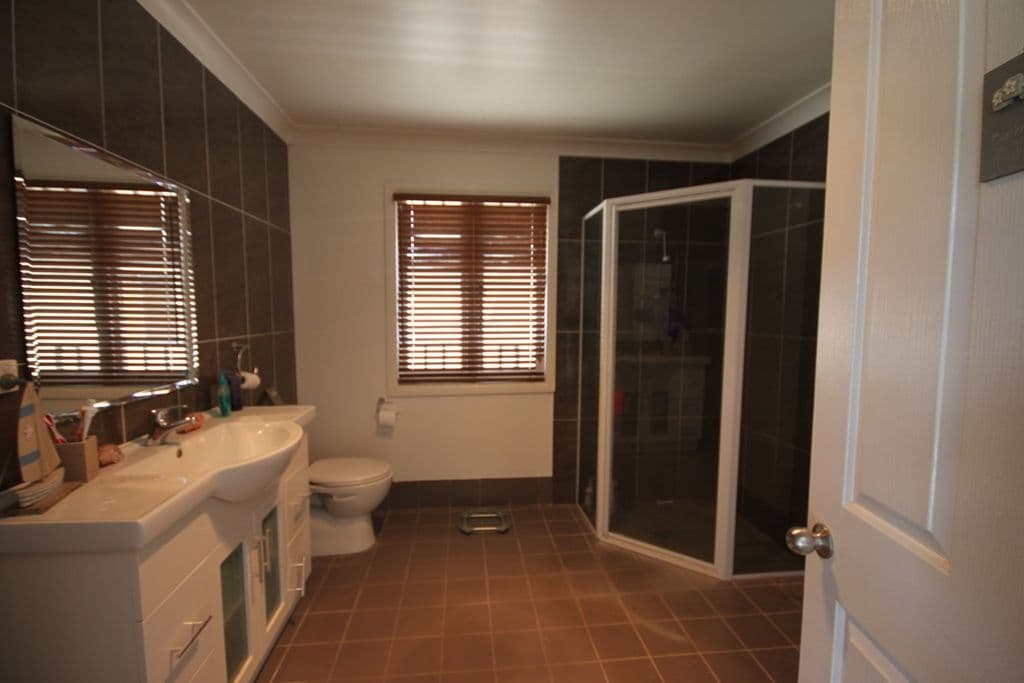 36 Gipps Street, TAMWORTH NSW 2340, West Tamworth - Thumbnail 8