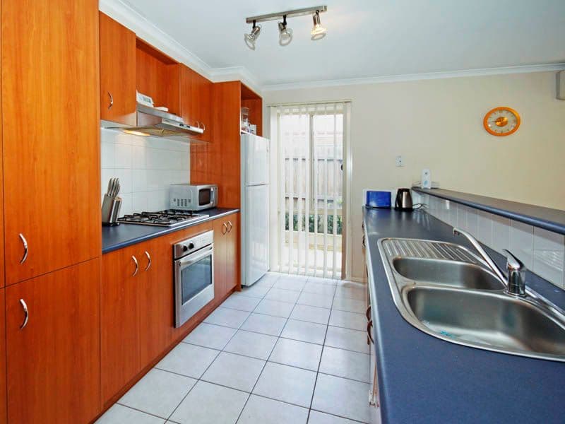 6 Hewitt Drive, GROVEDALE VIC 3216, Grovedale - Thumbnail 3