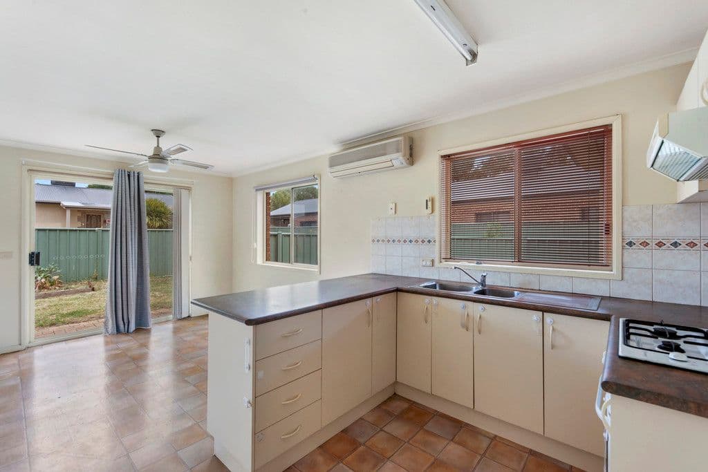 95 Olympic Parade, Kangaroo Flat VIC 3555, Kangaroo Flat - Thumbnail 2