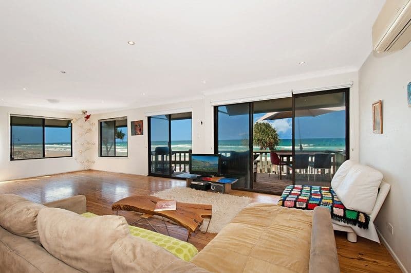 754 Pacific Parade, CURRUMBIN QLD 4223, Currumbin - Thumbnail 3