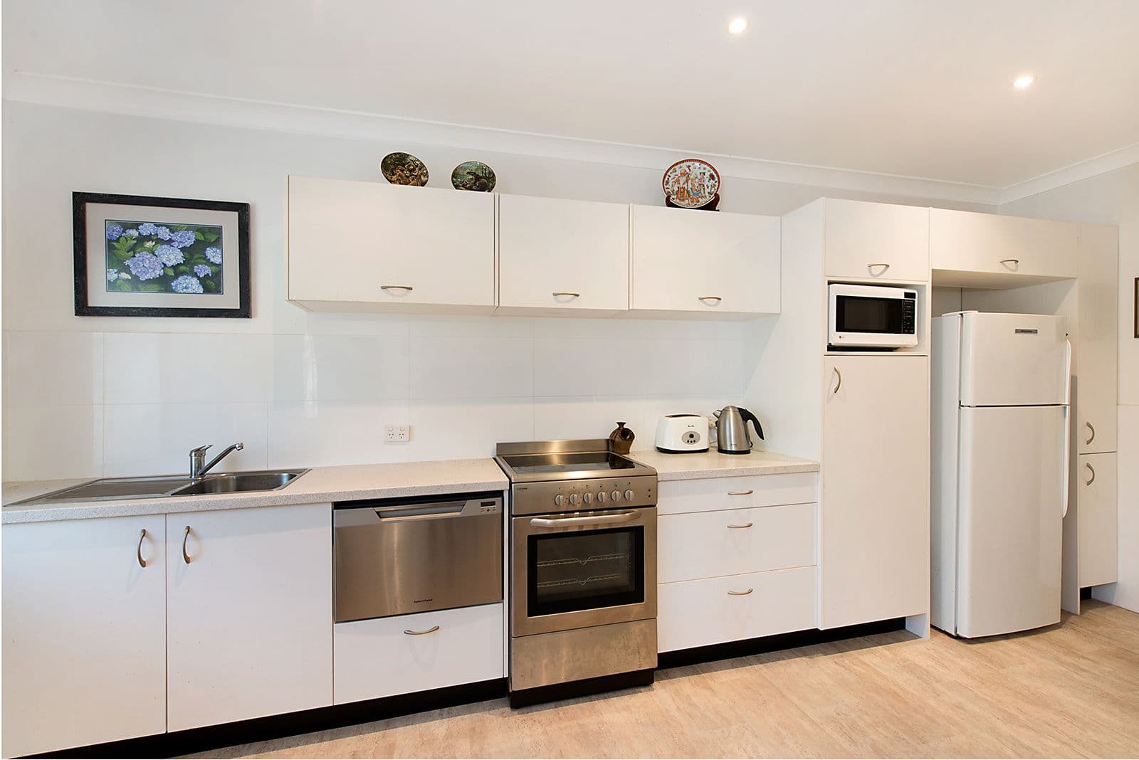 2 Glen Parade, Ashgrove QLD 4060, Ashgrove - Thumbnail 3