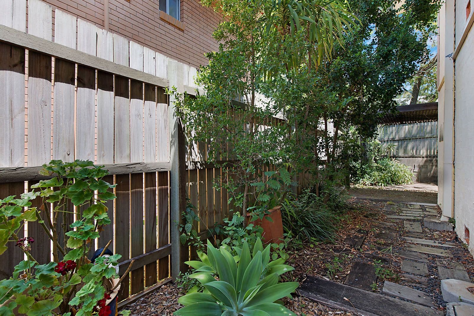 2 Glen Parade, Ashgrove QLD 4060, Ashgrove - Thumbnail 7