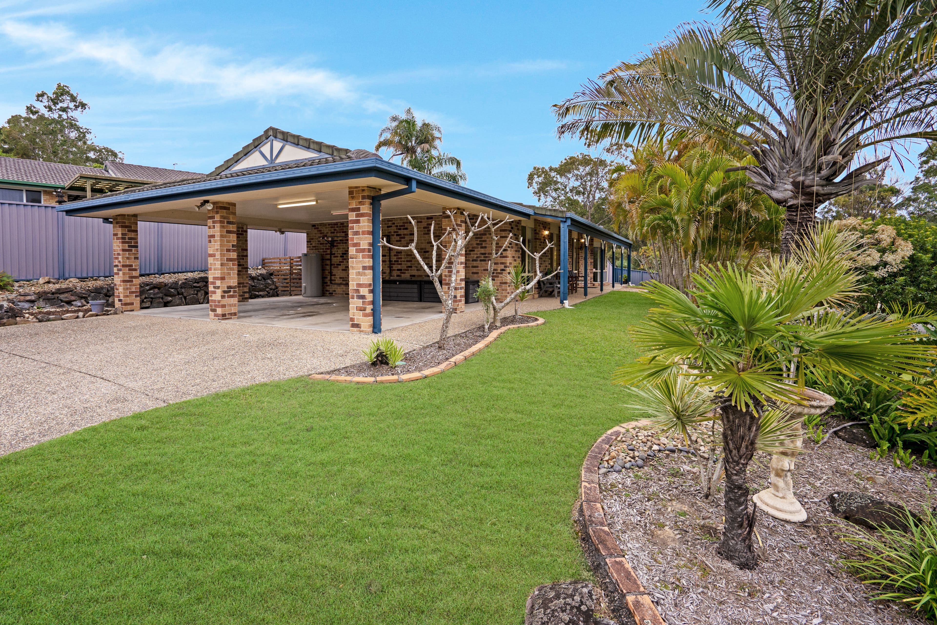 8 Stonehaven Place, Highland Park QLD 4211, Highland Park - Image 1